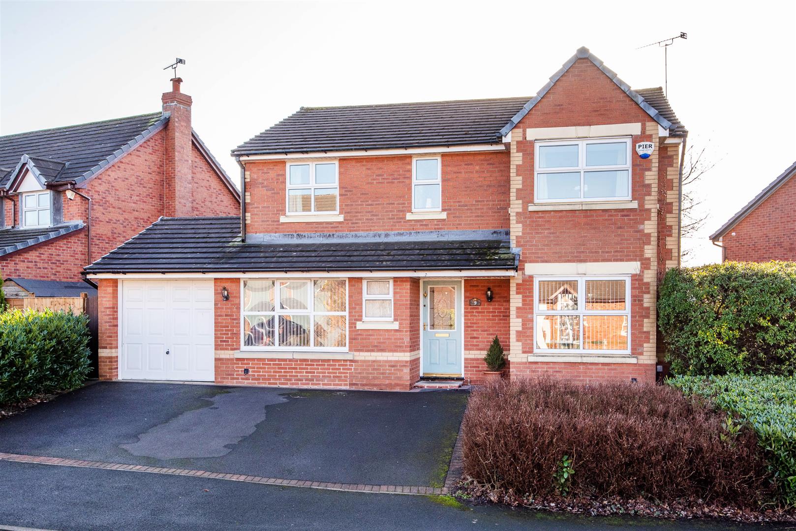 4 bed property in High Bank, Chorley